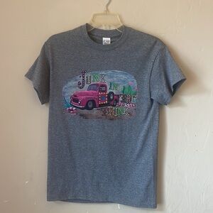 NEW Graphic Tee! Small